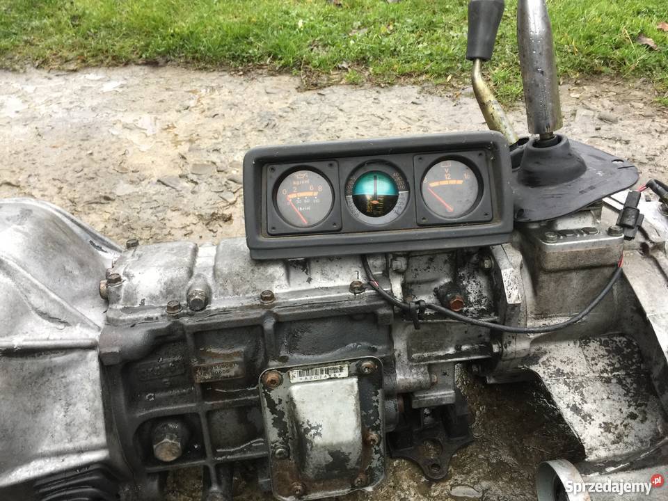 4D56 Skrzynia reduktor Pajero 25 tdi 89r małopolskie