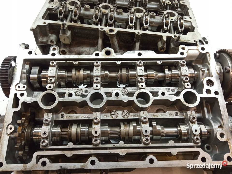 GŁOWICA KOMPLETNA 05E103404F 15 TSI Skoda Kamiq