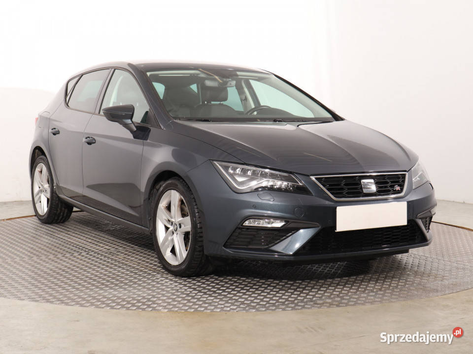 Seat Leon 15 TSI czujnik parkowania Katowice
