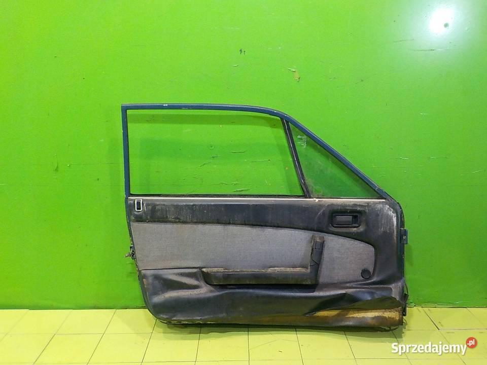 LANCIA BETA 20 B 83r COUPE 2D drzwi lewe przod Suków