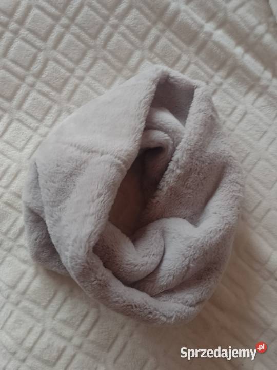 Szary Futrzany Komin kopertowy z Londynu szal Kraków