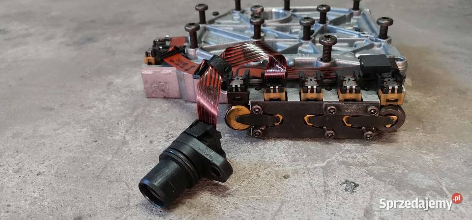Sterownik hydrauliczny 01M325105F 01M325283A Konin