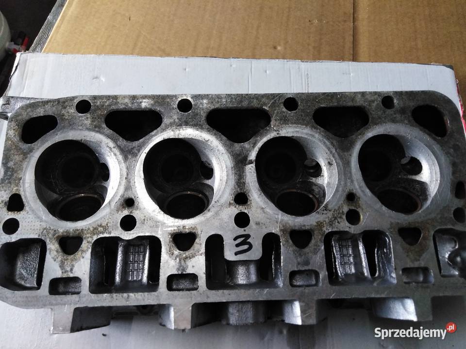 GŁOWICA FIAT 125 P I POCHODNE osobowe Kurów sprzedam