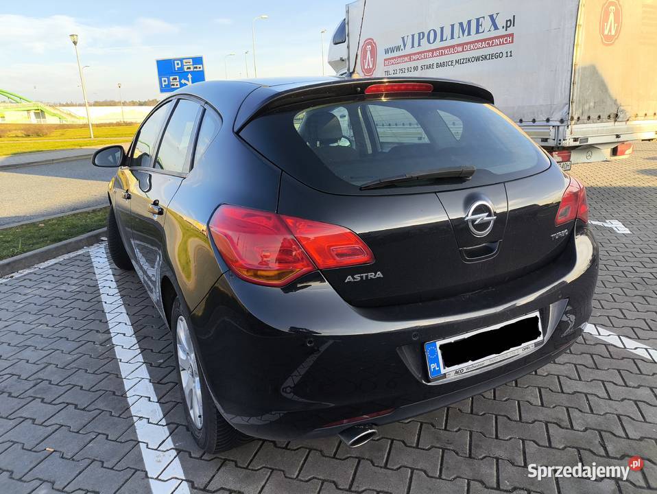 Opel Astra 16 Turbo Benzyna 180koni Niski 180KM Astra Chełm