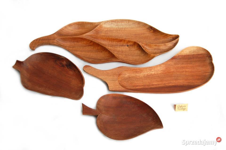 Rzeźbiona patera liść 40 drewno teak lata 70 Patery Lublin