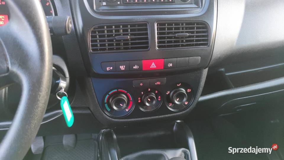 Opel Combo 16 TDCI 105 211000 Salon Polska Środa Śląska