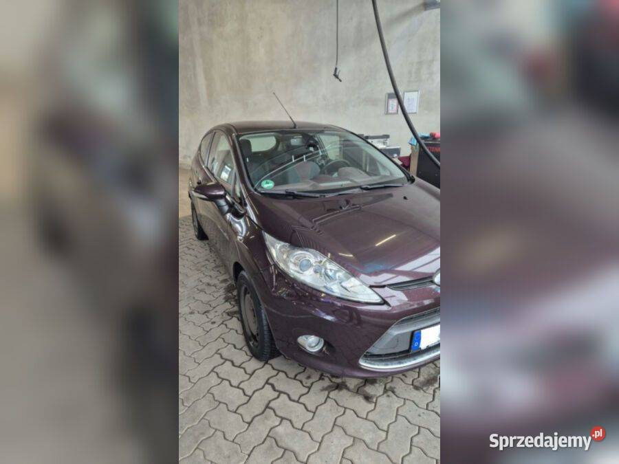 Ford Fiesta 16 TDCi z Niemiec Rok produkcji 2010