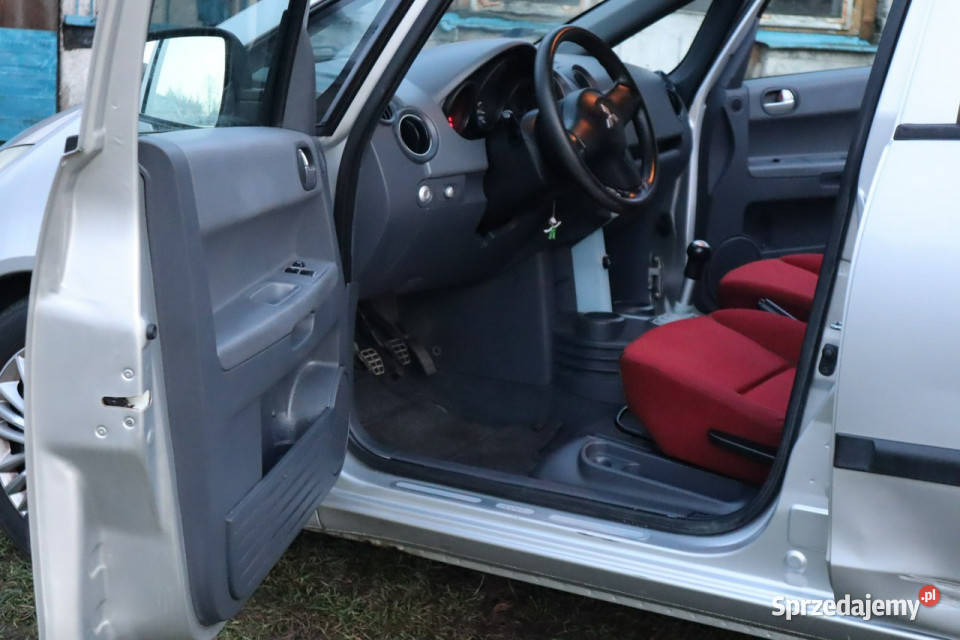 Mitsubishi Colt 2005r 11 Benzyna Tanio Długie 1124cm3