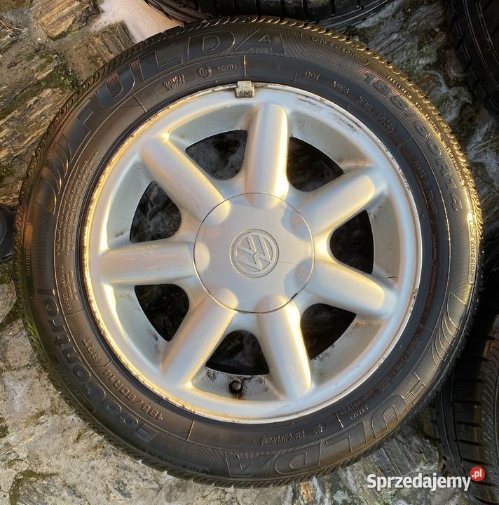 Koła Volkswagen VW 14 6J x 14H2 4x100 ET 45 Złotkowo