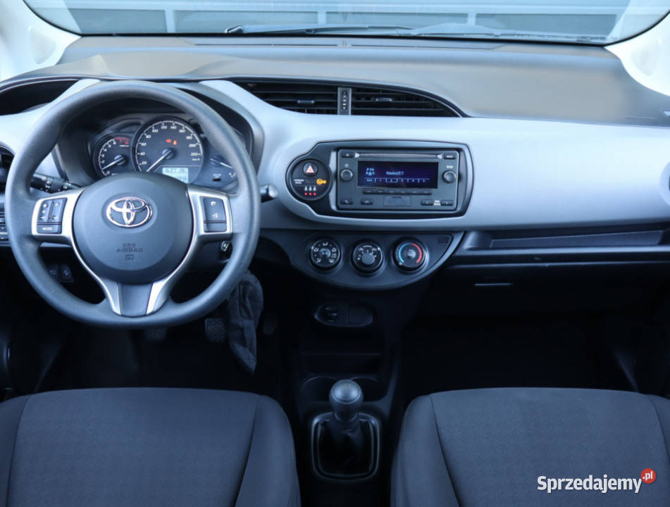 Toyota Yaris 10 VVTi Yaris