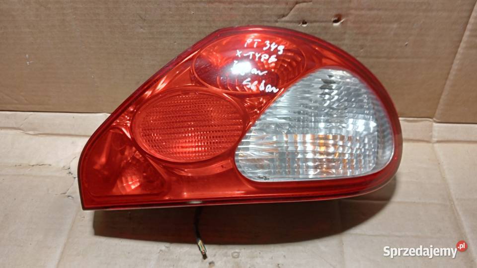 JAGUAR XTYPE SEDAN LAMPA TYŁ PRAWY