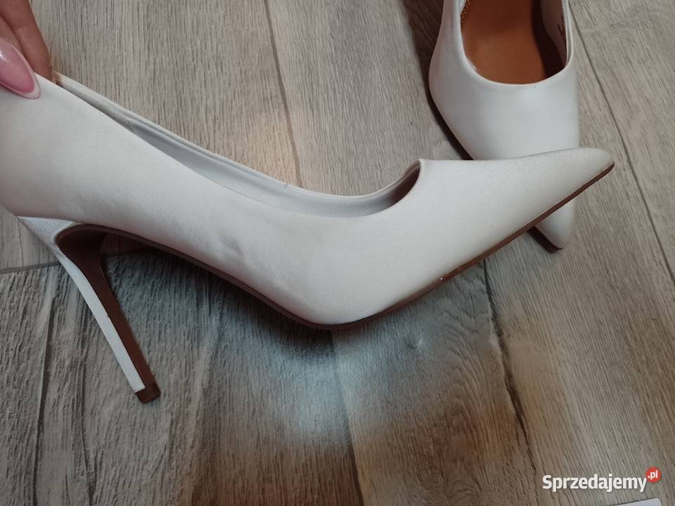 3940 ASOS DesignBiałe czółenka szpilki małopolskie Kraków