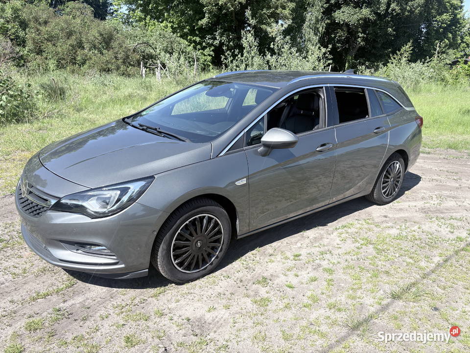 Opel Astra K Sports Tourer 16 CDTi Automat Led 1598cm3 Tczew
