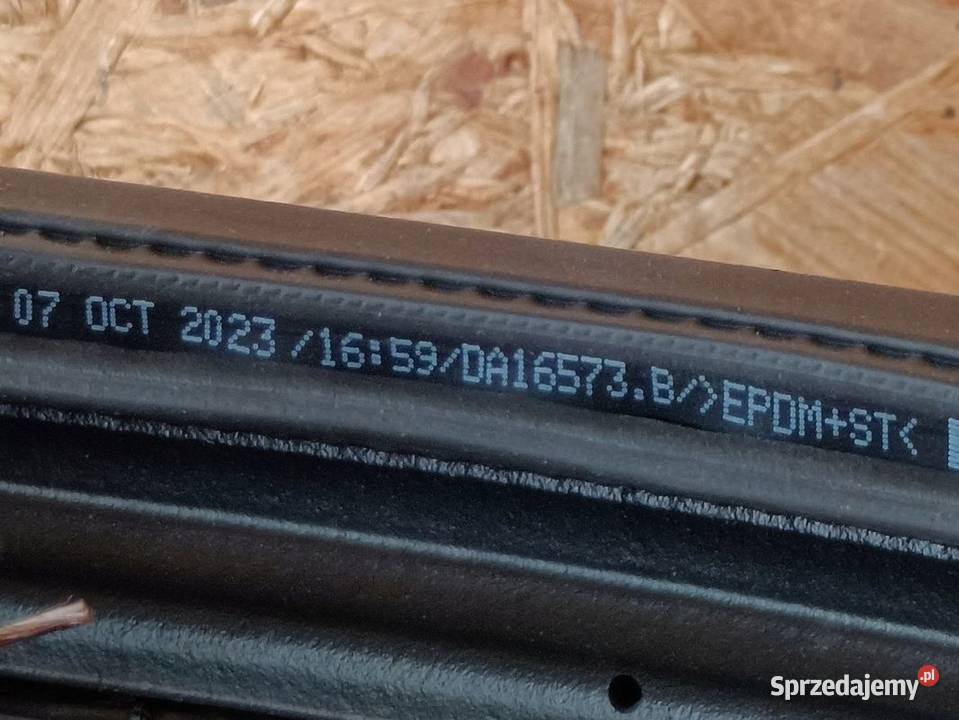 FORD TRANSIT MK8 21 USZCZELKA DRZWI LEWY PRZÓD osobowe Pleszew
