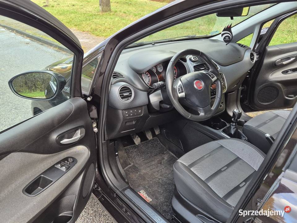 FIAT PUNTO EVO 14B 77 OPŁACONY Z NIEMIEC KLIMA 77KM Końskie sprzedam