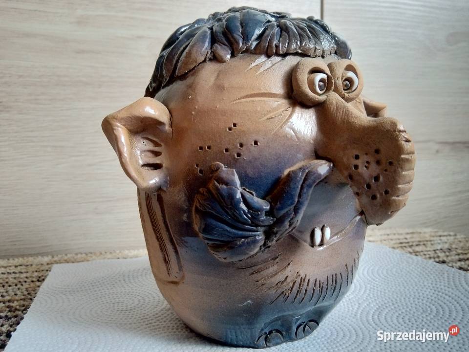 gliniana figurka skarbonka nowa na prezent wielkopolskie Zielona Łąka