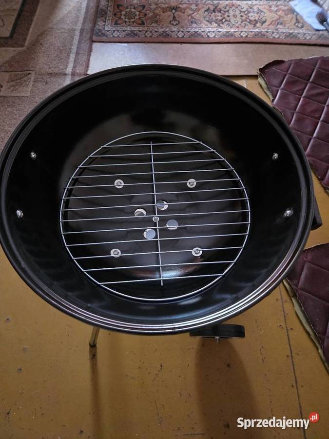 Grill węglowy Uzarzewo