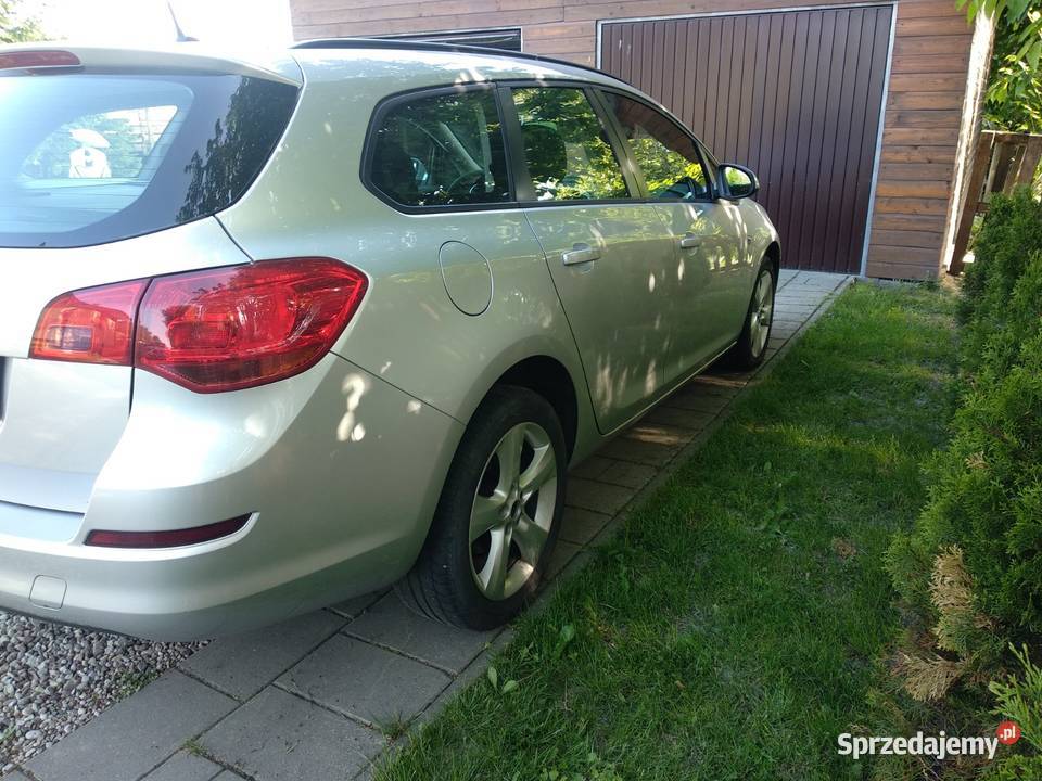 opel Astra Sport Turer idealny do LPG Astra