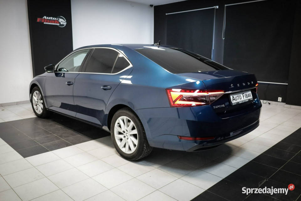 koda Superb 200StyleSalon PolskaAutomat bluetooth Konstantynów Łódzki