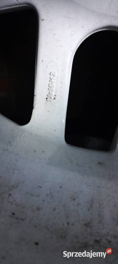 Felgi aluminiowe 16 4x100 Mille Miglia opony Robaczyn