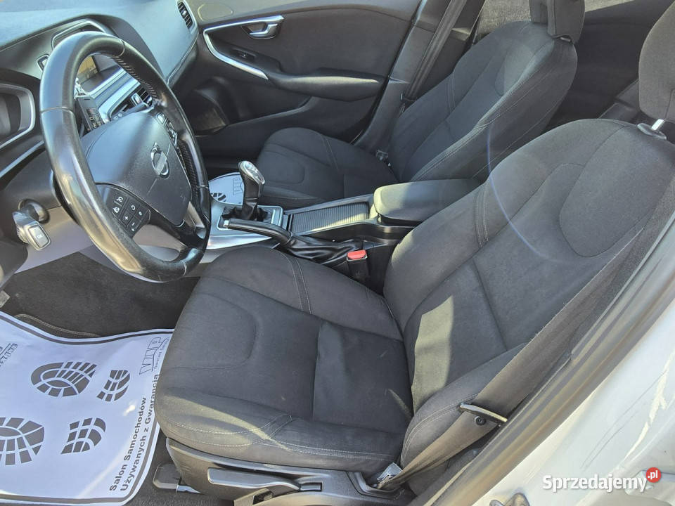 Volvo V40 16hdi NavigacjaTempomatKlimatr 2 ABS Kutno sprzedam