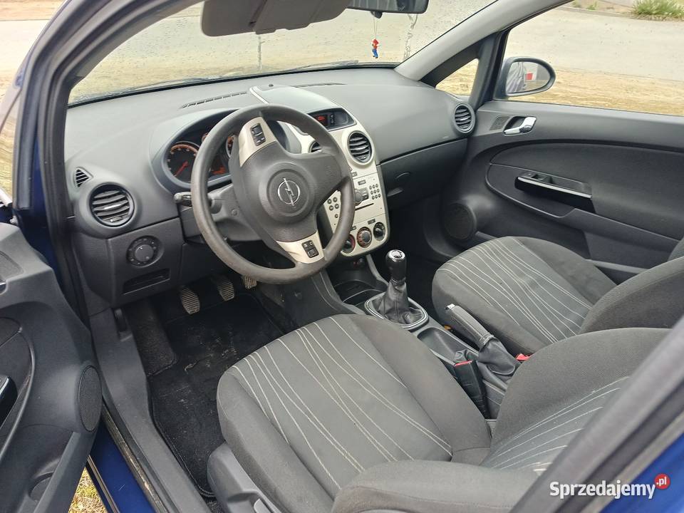 Opel Corsa D mały przebieg 105 wielkopolskie Kopanica