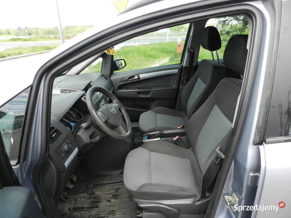 Opel Zafira 7 osobowy 19D Klima Zarejestrowany Olsztyn