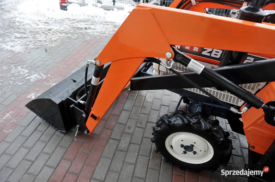 Kubota ZB1402 DT 4x4 14 ładowacz czołowy TUR Tajęcina sprzedam