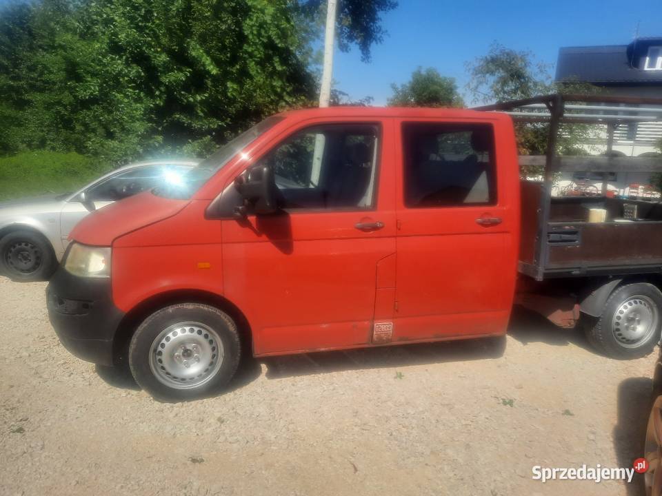 Volkswagen Transporter T5 25 TDi Doka Tanio manualna