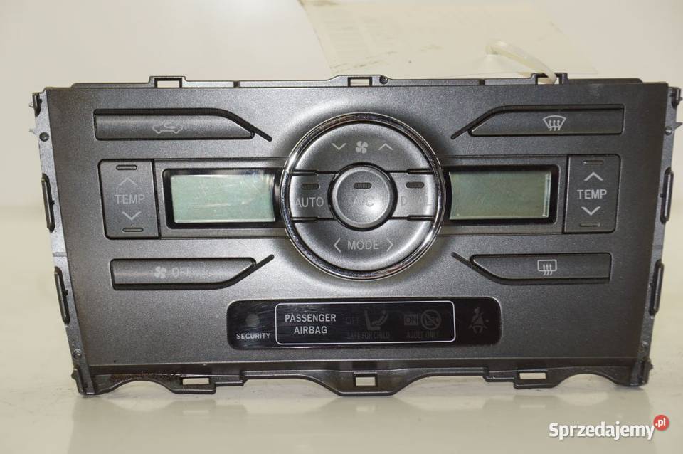 5590002220B AURIS I PANEL KLIMATYZACJI Pozostałe kujawsko-pomorskie