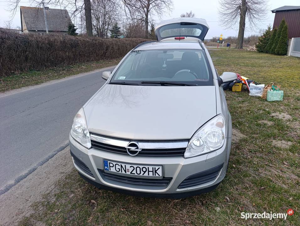 Opel Astra 16 benzyna Edition 2006r 1600cm3
