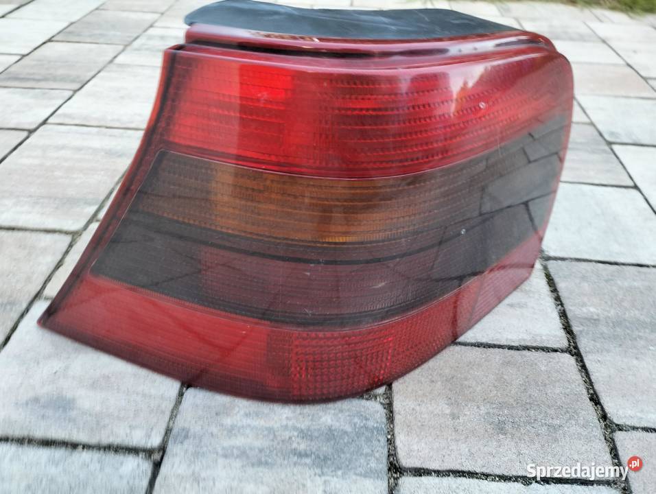 VW Golf IV lampa tyna LEWA Oborniki Śląskie