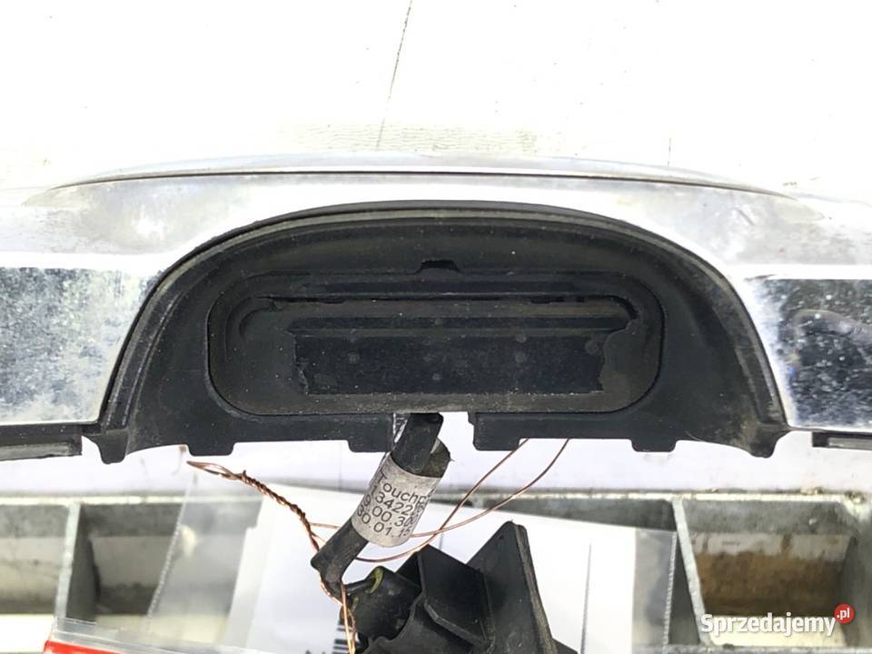 KLAMKA KLAPY TYŁ OPEL INSIGNIA A Hatchback 0817