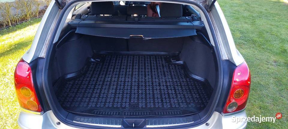 Toyota Avensis 2004 18 LPG mazowieckie