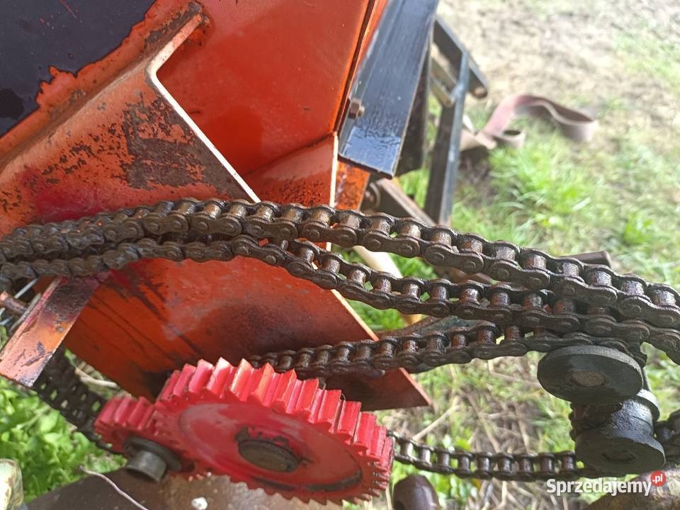 Podsiewacz dozownik nawozu 4 rzędowy Kraków sprzedam