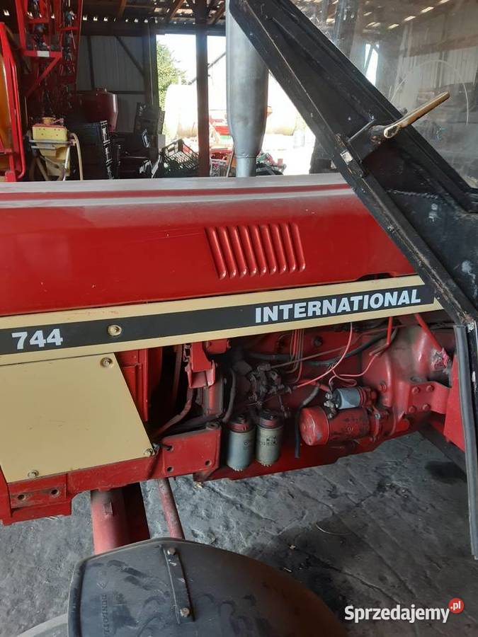International 744 nieuszkodzony lubelskie Boży Dar sprzedam