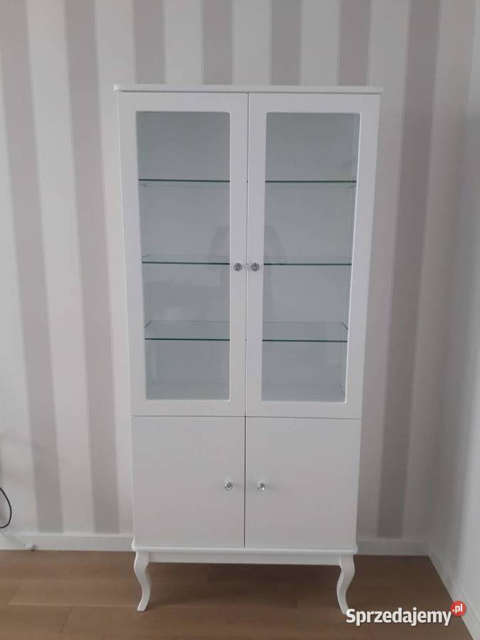 Witryna Classic AKANT Meble małopolskie Gierałtowiczki sprzedam
