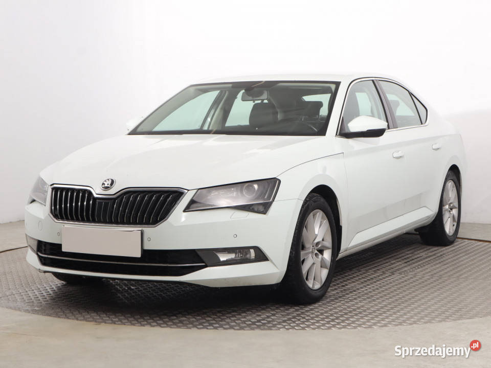 Skoda Superb 14 TSI Superb Katowice