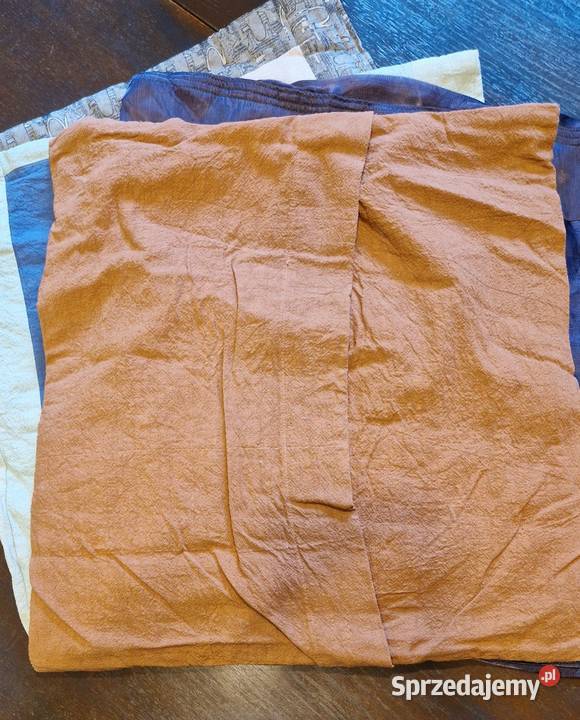 Poszewk kompleti 4 hand made z różnych skrawków Pościel i koce Lublin