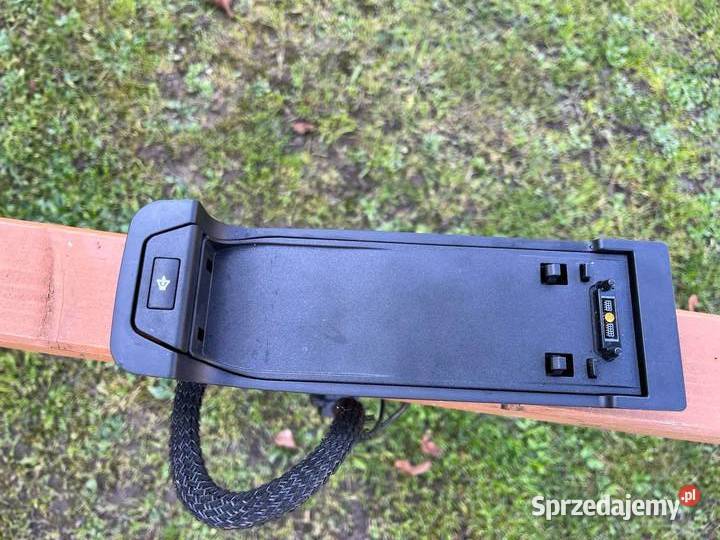 Grill Nerki BMW E90 uchwyt na trójkąt adapter na Rok produkcji 2005 lubelskie sprzedam