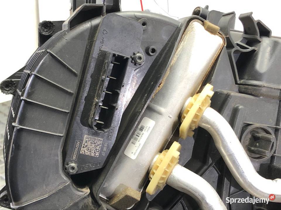 NAGRZEWNICA KOMBAJN OPEL MOVANO B 272702687R Bus