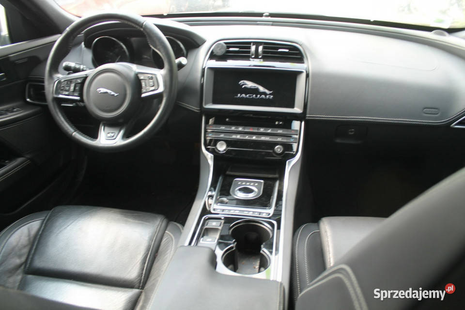 Jaguar XE I 2014 Ostrów Wielkopolski