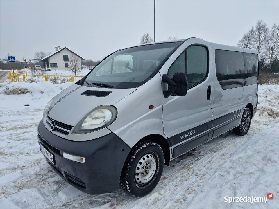 Opel Vivaro 19 2006r 9 osobowy Rok produkcji 2006