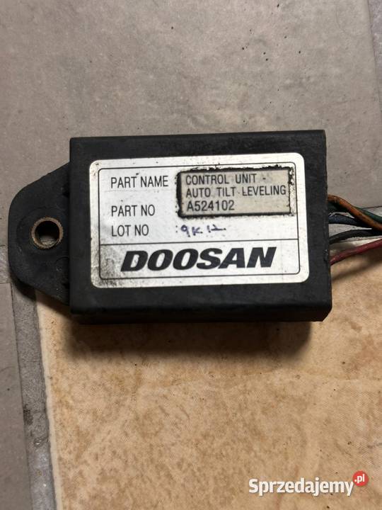 Przekaźnik DOOSAN A524102 contol unit