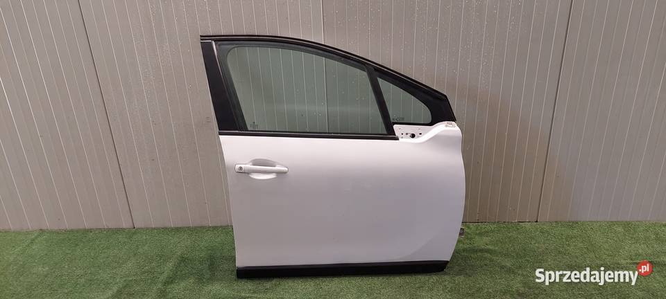 DRZWI PRAWE PRZEDNIE PEUGEOT 2008 1320 LAK EWP Międzychód