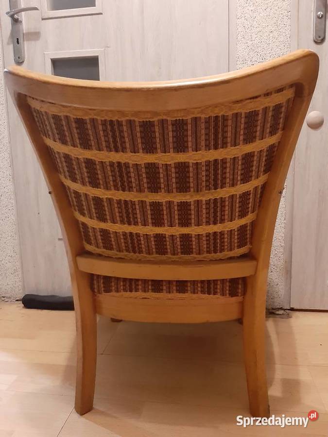 Śliczny 50letni fotel Ciechocinek sprzedam