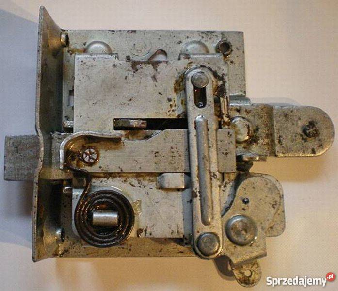 Zamek drzwi lewych tylnych Warszawa wielkopolskie