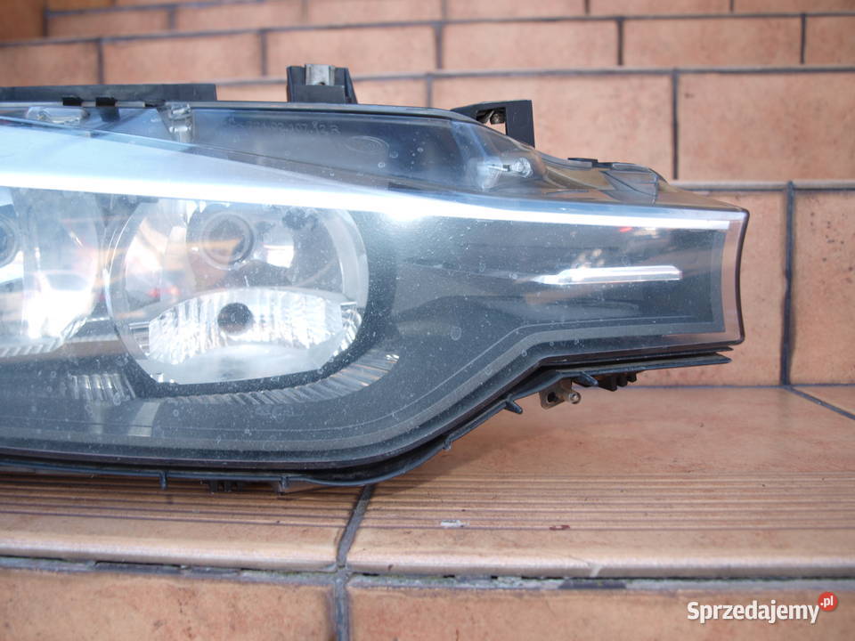 BMW 3 F30 F31 lampa prawa przód zwykła 2012 Lampy przednie Kalisz