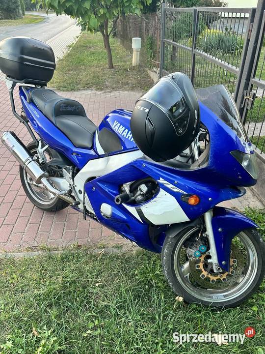 Na sprzedaż Yamaha YZF 600 z 2002 roku Jarosław