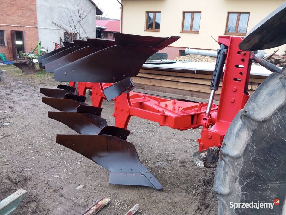 Pług obrotowy 4 pługi Gregoire Besson Huta Józefów